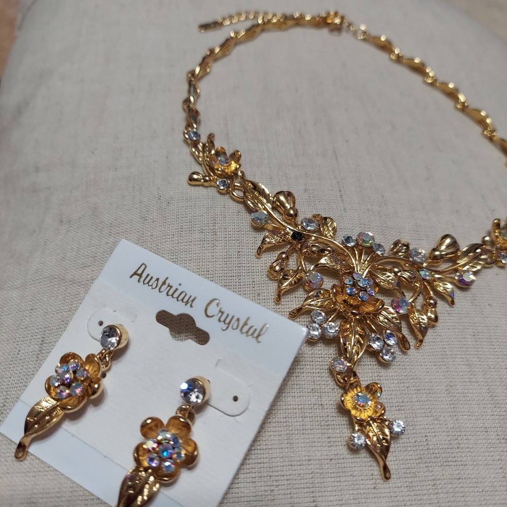 Austrian  Jewelry Set (Necklace & Earrings)